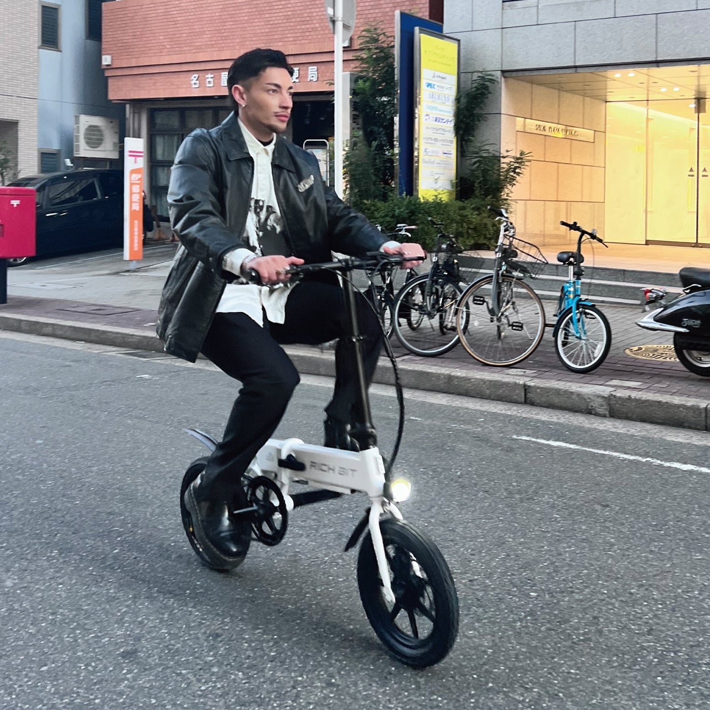 RICHBIT CITY ASSIST(シティブラック)電動アシスト自転車 型式認定取得済