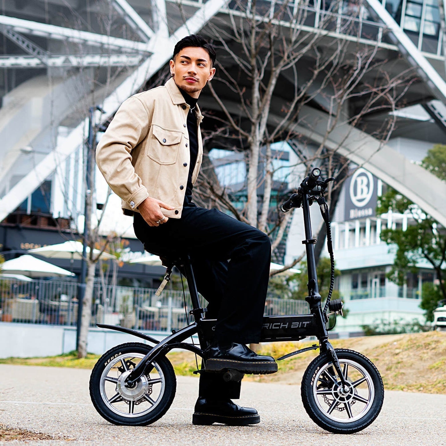 RICHBIT CITY（スノーホワイト）電動バイク 特定小型原付モデル 公道走行可能 性能認定適合【予約購入/18%OFF】